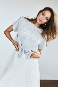 grace-loves-lace.shop_.occasion-and-bridesmaids.grace-tee_011.jpg