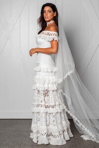 grace-loves-lace.shop_.veils-and-hair.elson-veil_007.jpg