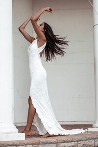 grace-loves-lace.shop_.wedding-dresses.alexandra-rose_020.jpg