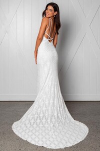 grace-loves-lace.shop_.wedding-dresses.leon_008.jpg