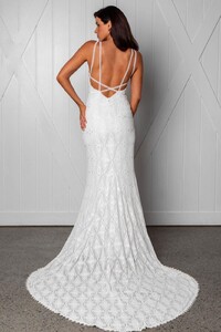 grace-loves-lace.shop_.wedding-dresses.leon_010.jpg