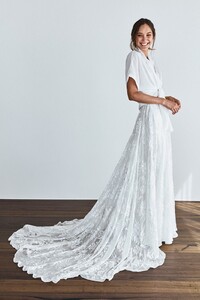 grace-loves-lace.shop_.wedding-dresses.loyola-essential-set_007.jpg