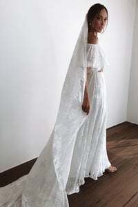 grace-loves-lace.shop_.wedding-dresses.loyola-set_013.jpg