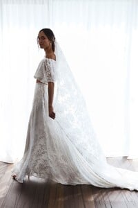 grace-loves-lace.shop_.wedding-dresses.loyola-set_014.jpg