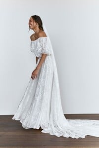 grace-loves-lace.shop_.wedding-dresses.loyola-set_021.jpg