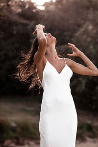 grace-loves-lace.shop_.wedding-dresses.summer-silk_044.jpg