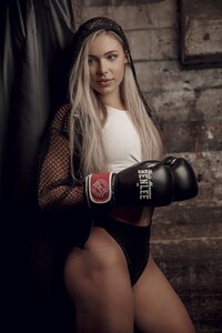 jutta_leerdam_fhm06.jpg