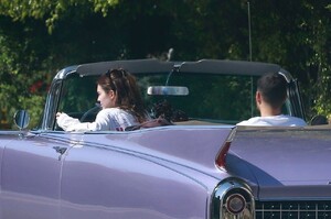 kendall-jenner-in-her-cadillac-04-02-2020-0.jpg