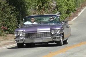 kendall-jenner-in-her-cadillac-04-02-2020-5.jpg