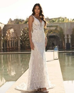 madilanebridal_94376921_3009825462389796_8383224585918736282_n.jpg