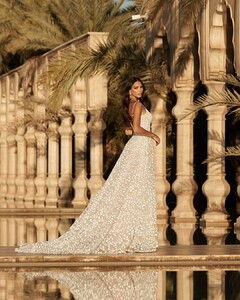 madilanebridal_94700354_706070006806876_3957972856101349309_n.jpg