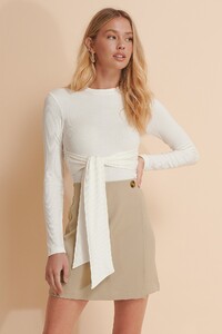 misslisibell_overlap_one_button_skirt_1655-000022-0005_01j.jpg