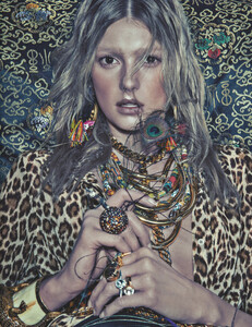 numero-142-april-2013_sigrid-agren_(6).thumb.jpg.aa50a28b6996a3f056bc98ca856bac48.jpg