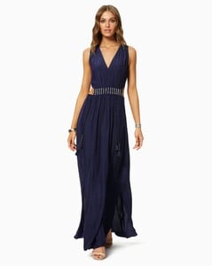 rtw_2020_03_s2_A0320301_noa_dress_spring_navy_10273.thumb.jpg.b89c5e07d768b97a5e97c91bebc25f3c.jpg