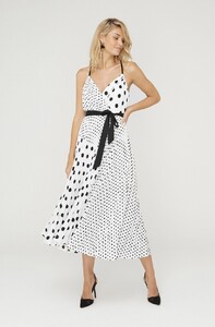 sheike-navigate-maxi-dress-polkadot_1002233_2000x.jpg