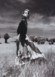 spanishrose_bw11.JPG