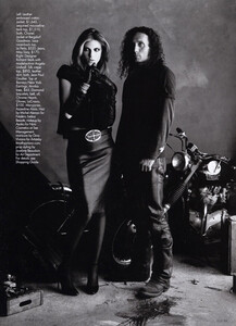 toughluxe_bwgbal02.jpg