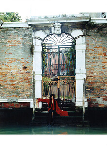 veniceobserved_bw02.jpg