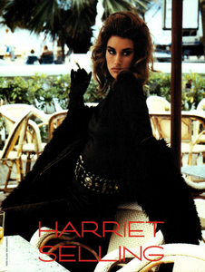 von_Unwerth_Harriet_Selling_Fall_Winter_91_92_04.thumb.png.d05e04873ba8a7238ec7d79cb1673ef6.png