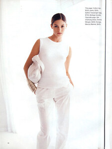 whiteonwhite_bw02.jpg