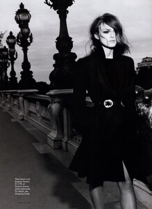 womanontheverge_bwgbkk08.jpg