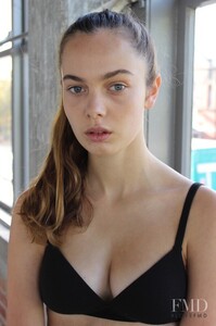000000555956-emma_boyd-fit.thumb.jpg.1291a74e2ef0cf592ee9c7855989c975.jpg