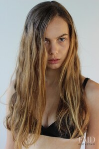 000000555964-emma_boyd-fit.thumb.jpg.4a20ee7137f57ceff69ac54b24d44f3e.jpg