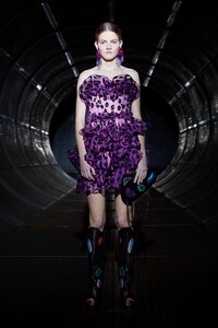 00006-Christopher-Kane-Resort-20.thumb.jpg.260d1a99152cd264dd006d13e43f5ec9.jpg