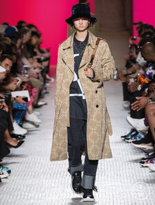 026-lb-men-ss19-07eb6f.thumb.jpg.a60b65b9d235946b27afab9f88d6267c.jpg