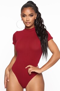 03-05-20_Studio_4_MS_ES_15-05-53_48_RT62597_Wine_7916_JK.jpg