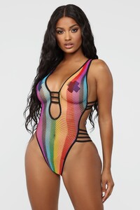 03-19-19_studio_3_ab_14-38-12_34_81586_multicolor_1653_rg.jpg
