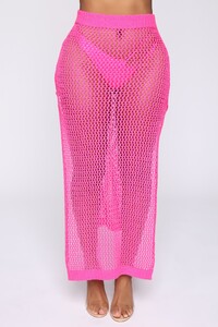 04-04-19_Studio_3_MS_11-02-01_13_LSS1084_hotpink_0947_KL.jpg