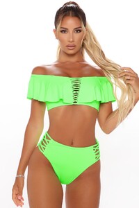 05-18-20Studio3_MA_BJ_08-55-59_14_2019186_Green_CC_2_JF_JK.jpg