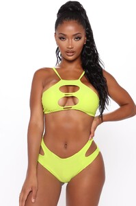 05-21-20Studio4_RM_BB_12-30-41_17_HT4052_NeonYellow_RG.jpg
