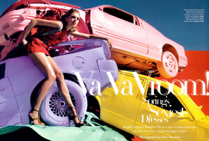 Harper's Bazaar US (March 2007) - Va Va Vroom! - 001.jpg