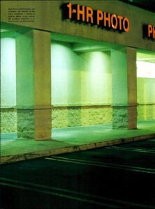 ARCHIVIO - Vogue Italia (March 2006) - One Night In Las Vegas - 008.jpg