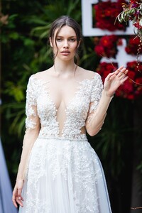 Ester Haute Couture Lavender wedding dress, from… (5).jpg