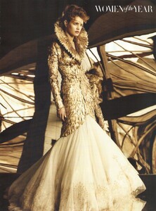 108659384_di_Battista_UK_Harpers_Bazaar_December_2010_04.thumb.jpg.8ca5823ed24e88e1a59c9e351e5e640b.jpg