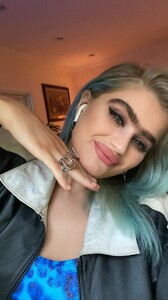 1088825775_sophiahadjipanteli15885144892300948804054321055_33586514.thumb.jpg.f673910f3ad66c6a4d874313f56d69d8.jpg