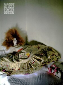 ARCHIVIO - Vogue Italia (May 2008) - Like A Doll - 008.jpg