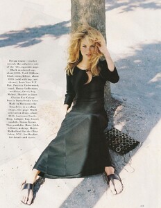 Harper's Bazaar US (February 1996) - Summer Of Love - 010.jpg