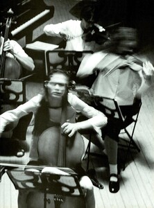 ARCHIVIO - Vogue Italia (April 1999) - Portrait of a Symphony - 012.jpg