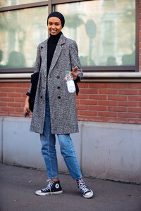 1124178-800w.thumb.jpg.78315d20669044f66955599a96df86e2.jpg