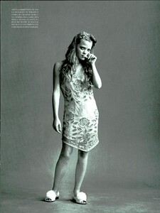 ARCHIVIO - Vogue Italia (August 1997) - Mélanie Thierry - 014.jpg
