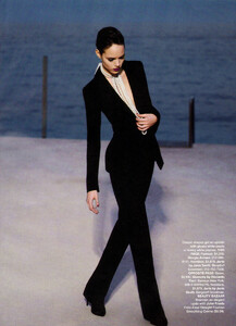 Harper's Bazaar US (November 2009) - What's Glam Now - 005.jpg