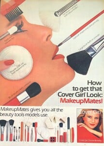 1215654162_Vintage-COSMOPOLITAN-Magazine-January-1984-COVER-GIRL-MODEL-_57(1).thumb.jpg.d676c9a7d436079b836a499f2e6e6824.jpg