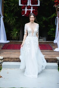 Ester Haute Couture Lavender wedding dress, from… (3).jpg