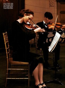 ARCHIVIO - Vogue Italia (April 1999) - Portrait of a Symphony - 027.jpg