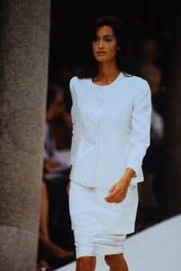 1267919431_yasmeen-ghauri(6).thumb.jpg.f08cf1f683377f69265f9271a7871c14.jpg