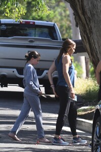        jen240520BZNimage111.jpg